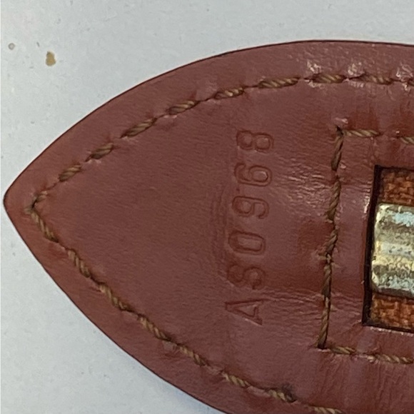 Vintage Louis Vuitton Epi St Jacques Kényan Fawn Leather Tote Handbag (1998) - Picture 6 of 6